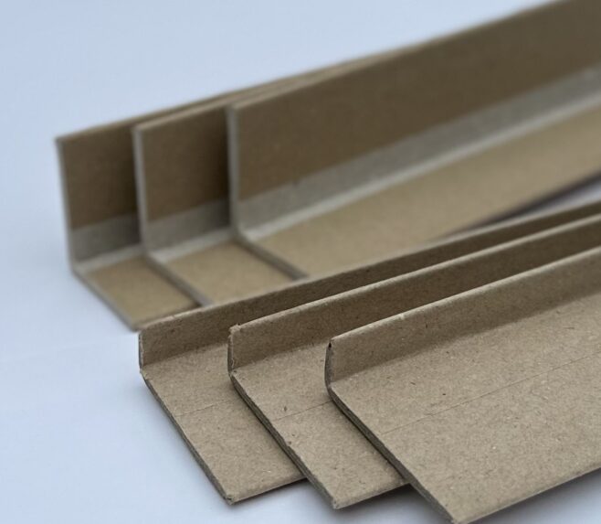 Kartonnage Joye is a manufacturer of cardboard tubes and cardboard corner protectors.